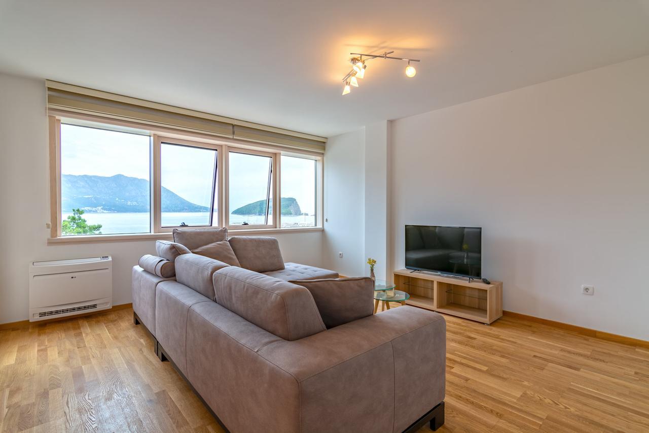 Luxury Seaside Apartments Budva Bagian luar foto